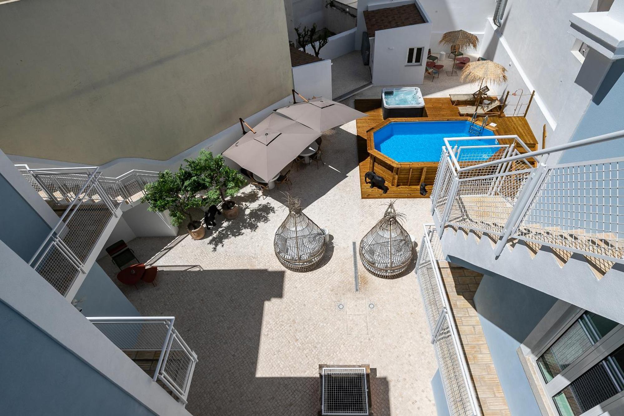 Dona Simone Boutique Suites & Studios - By @ Rita'S Place Фаро Екстериор снимка