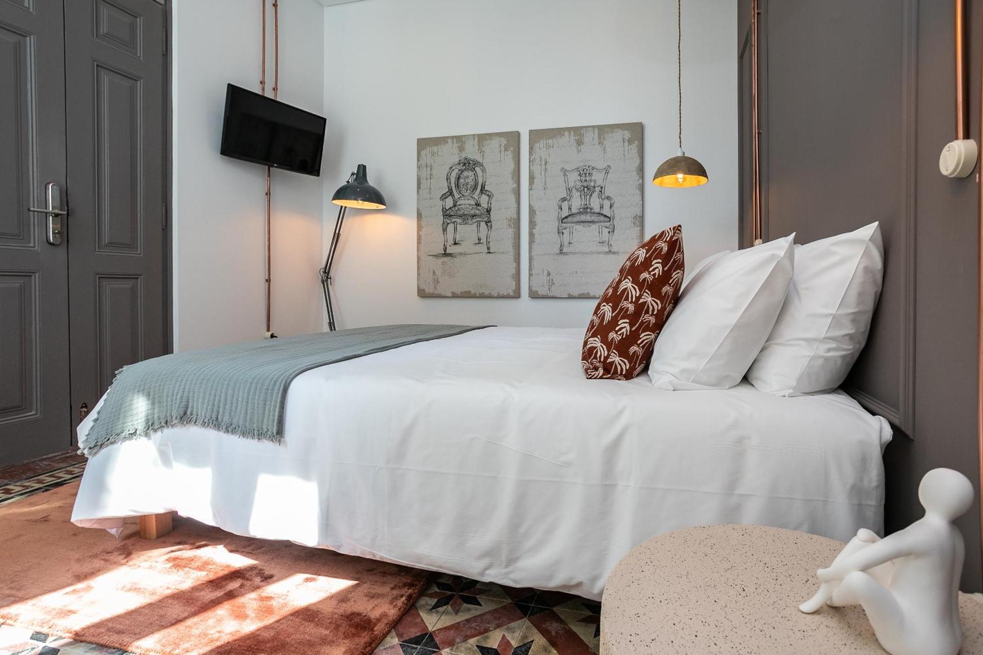 Dona Simone Boutique Suites & Studios - By @ Rita'S Place Фаро Екстериор снимка