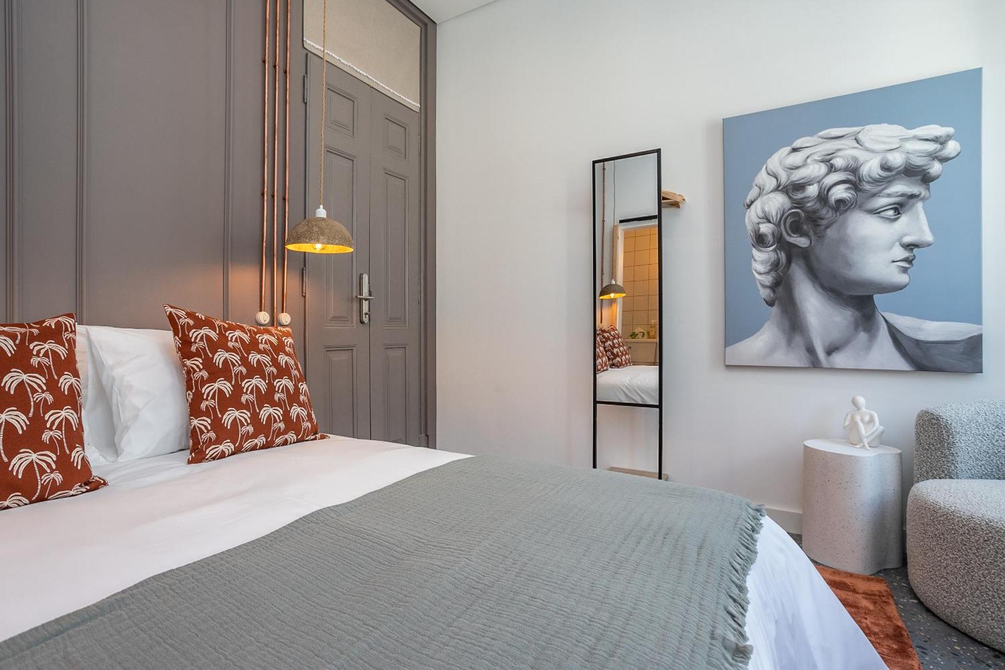 Dona Simone Boutique Suites & Studios - By @ Rita'S Place Фаро Екстериор снимка
