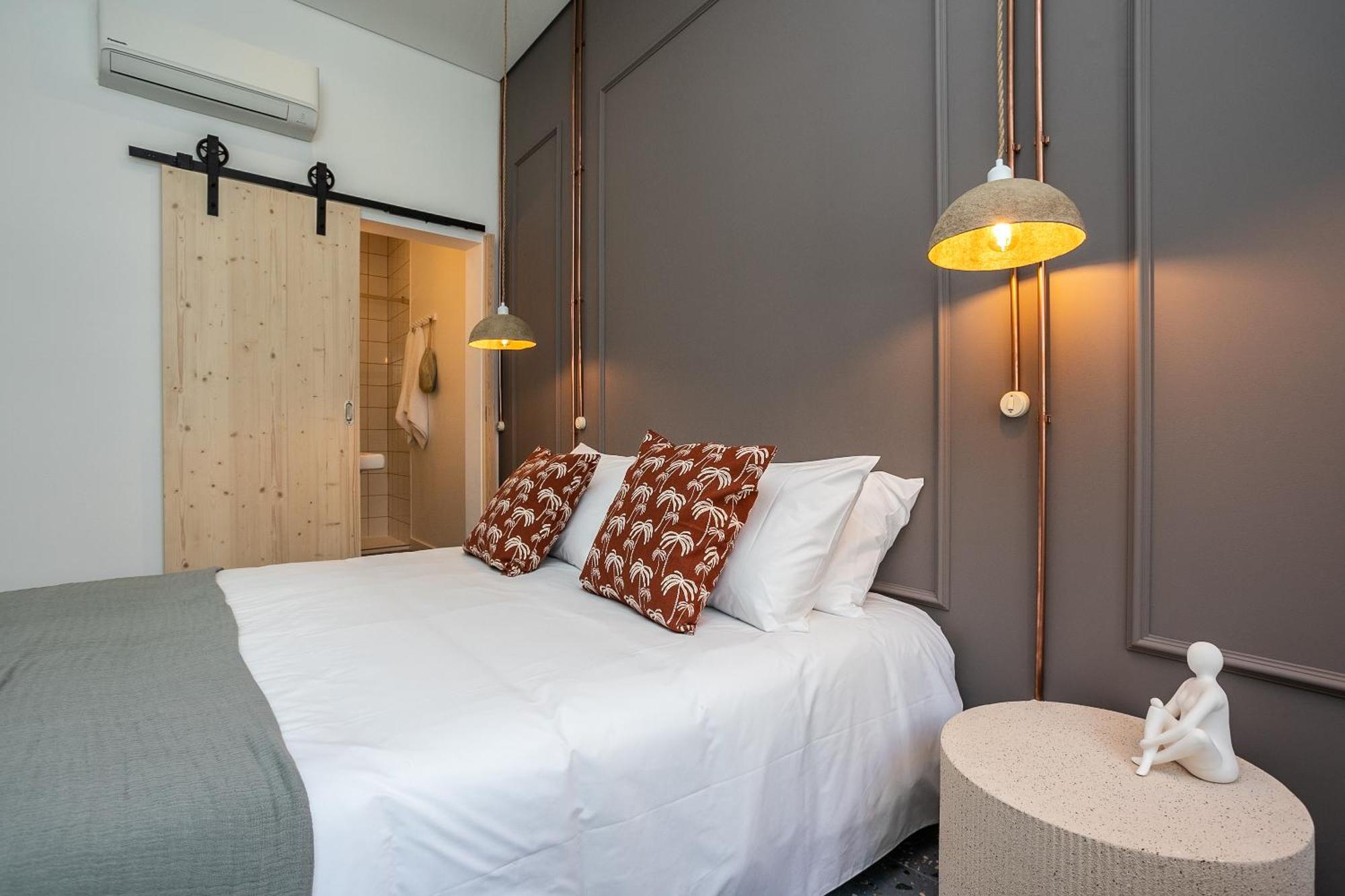 Dona Simone Boutique Suites & Studios - By @ Rita'S Place Фаро Екстериор снимка