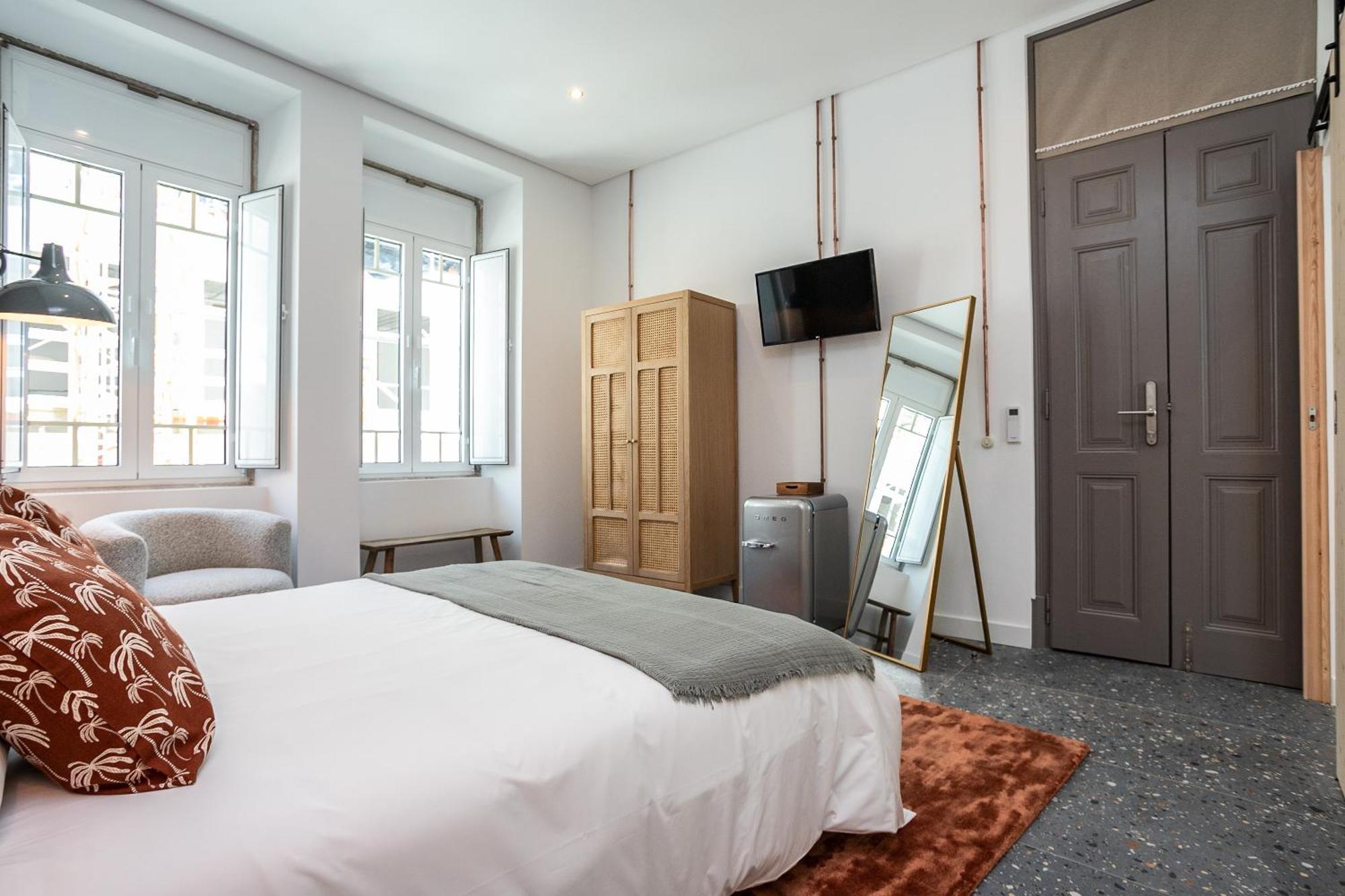 Dona Simone Boutique Suites & Studios - By @ Rita'S Place Фаро Екстериор снимка